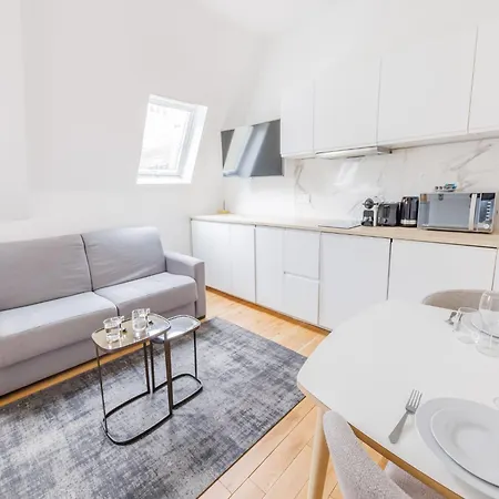 Cosy Etoile Friedland Apartment